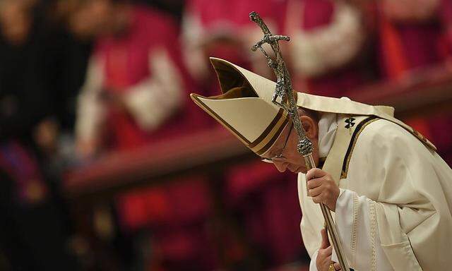Papst Franziskus bei der Christmette 