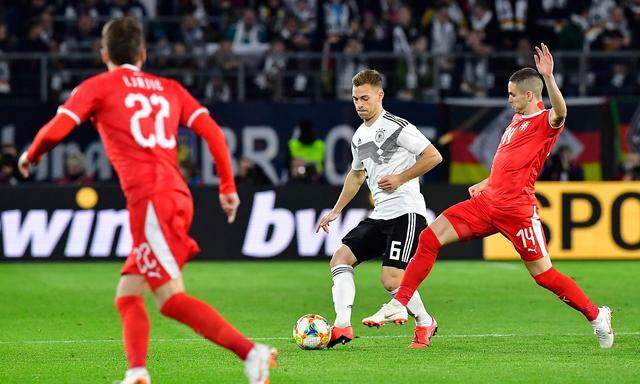 Joshua Kimmich gegen Serbien