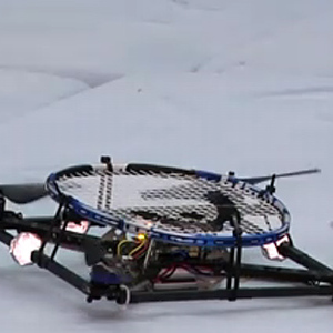 Flugroboter spielen LuftTennis