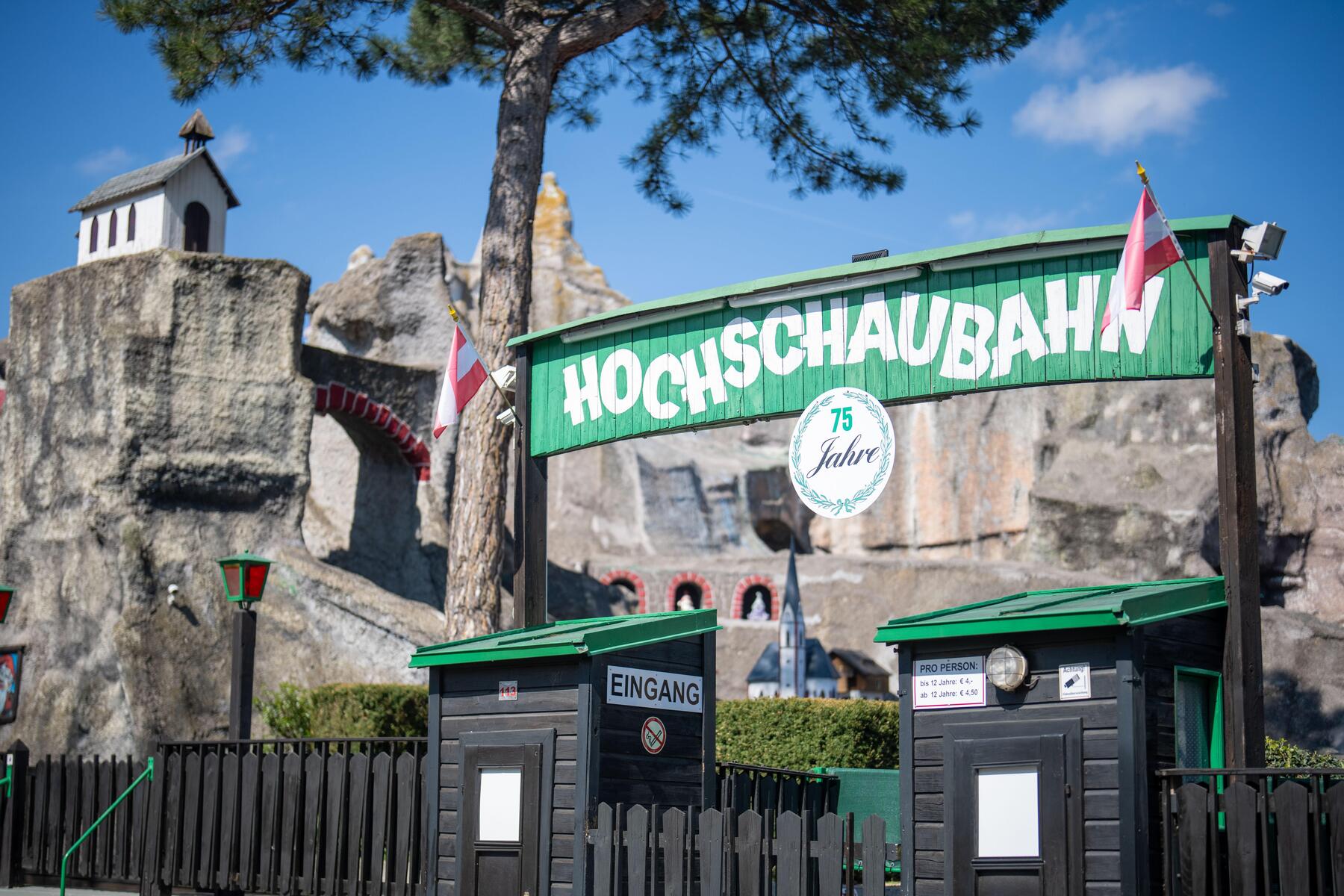 Verletzte bei Unfall der „Wiener Hochschaubahn“ im Wurstelprater