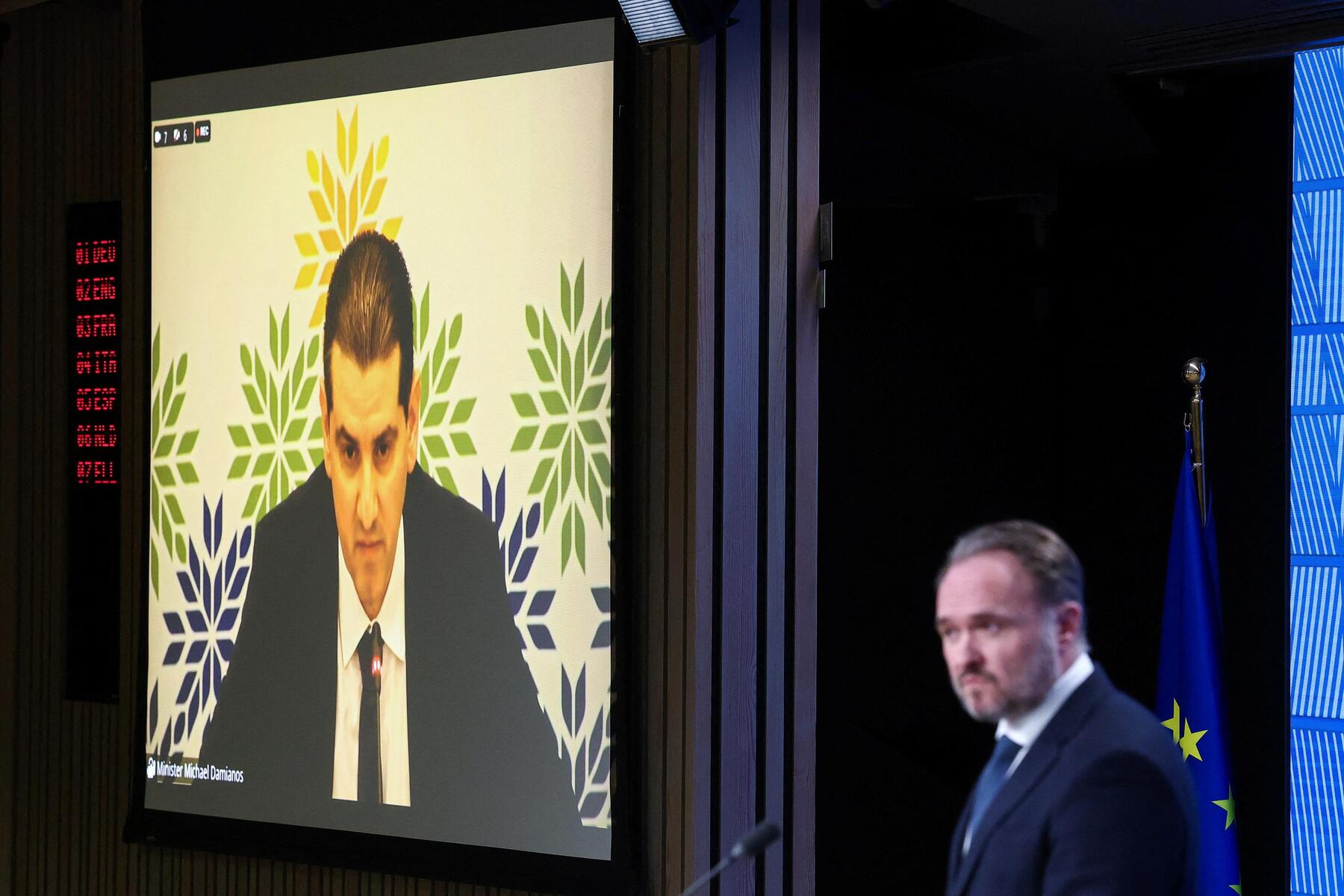 EU-Kommission ruft zu langsamerem Autofahren und Home-Office auf [premium]