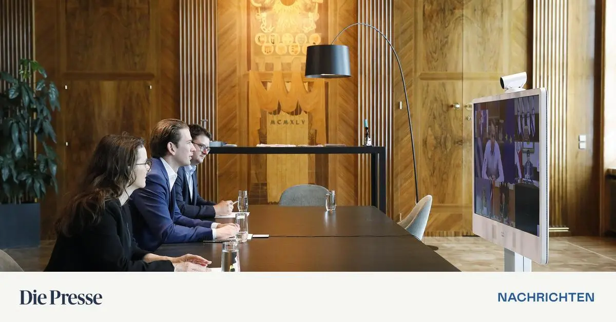 Kurz-Kickl-und-zwei-bergangene-Bewerber-premium-