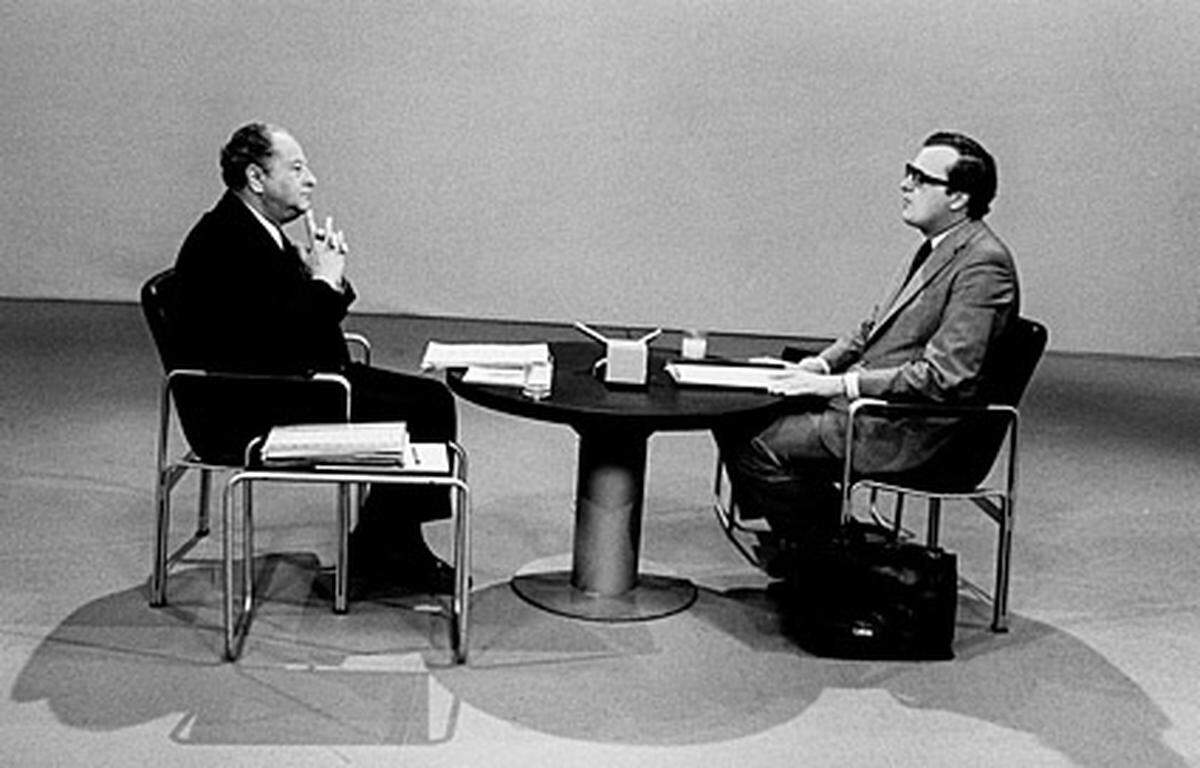In der ersten TV-Wahlkonfrontation Österreichs trafen SPÖ-Bundeskanzler Bruno Kreisky und Josef Taus (ÖVP) in einem recht spartanischen Studio aufeinander - ohne schlichtenden Moderator. Kreisky präsentierte sich als erfahrener Staatsmann und konnte sich besser behaupten. Bei der Nationalratswahl am 5. Oktober 1975 ging die SPÖ mit 50,4 Prozent der Stimmen als Sieger hervor.