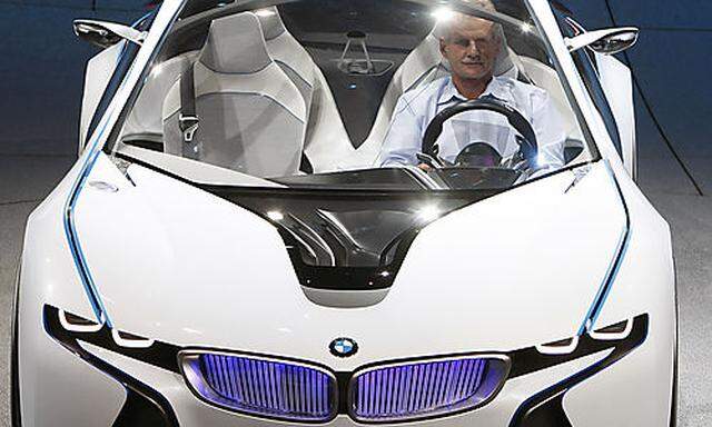 Das BMW-Konzept Auto Vision ist am Dienstag, 15. September 2009, am ersten Pressetag der Internationa
