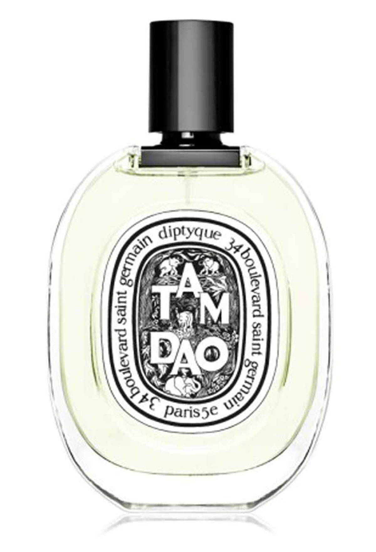 Holzig und würzig ist "Tam Dao" von Diptyque 75 ml Eau de Parfum um 92 Euro bei Kussmund, Habsburgergasse 14, 1010 Wien.