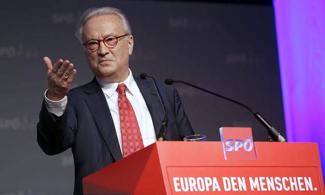 Hannes Swoboda (Archivbild) stichelt gegen Jean-Claude Juncker.