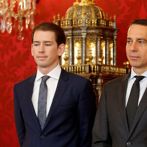 Archivbild: Kanzler Kern (rechts), VP-Chef Kurz