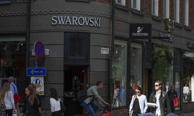 High Street Economy As Swedish Unemployment Rises