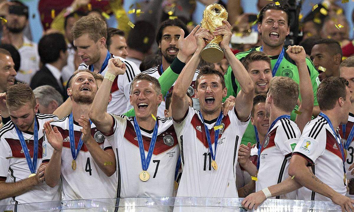 Den bisher größten Erfolg erreichte Joachim Löw 2014. In diesem Jahr führte er das deutsche Nationalteam zum Weltmeistertitel.