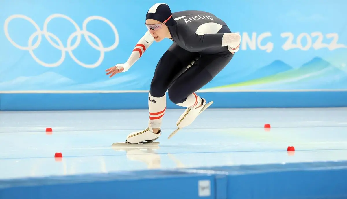Figure de proue et modèle : Vanessa Herzog