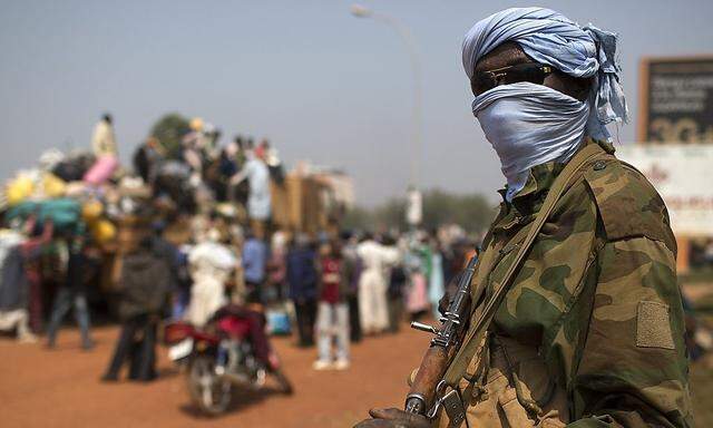 Ein Blauhelm aus dem Tschad in der Hauptstadt Bangui.