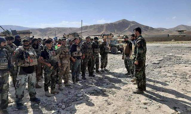 Afghanische Einheiten in Faizabad, der Hauptstadt der Provinz Badakhshan, in der die Taliban zuletzt mehrere Bezirke eingenommen haben.