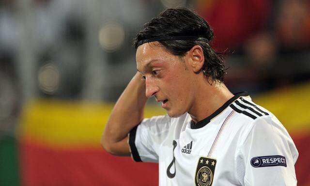 Mesut Özil: Held, Opfer oder doch Verlierer?