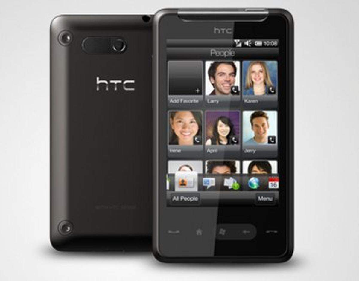 Das HD Mini ist nach Ansicht von HTC der ideale Begleiter für alle, denen ein Touch HD2 zu groß ist. Es ist mit 104 x 58 x 12 Millimetern tatsächlich recht schlank für ein Smartphone. Als Betriebssystem setzt HTC hier auf Windows Mobile 6.5, die Sense-Oberfläche wurde aber auch integriert. Dank kapzitivem Display erlaubt es auch Multitouch-Steuerung, wie etwa das heranzoomen mit zwei Fingern.