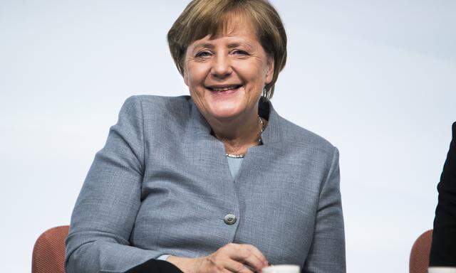Angela Merkel ist in Deutschland unangefochten