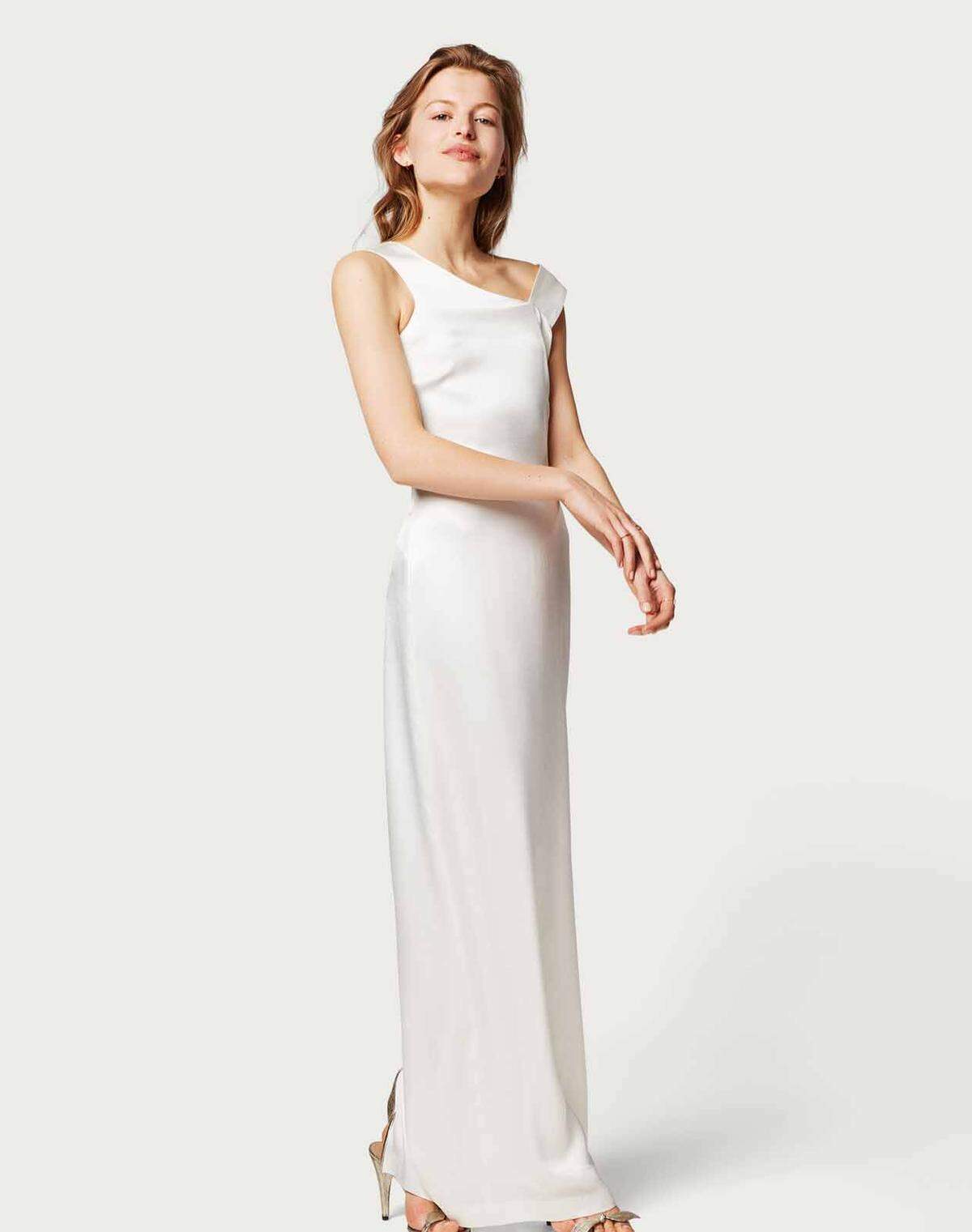 Diesen asymmetrischen One-Shoulder-Schnitt mit keckem Beinschlitz findet man um 49,90 Euro bei Edited.