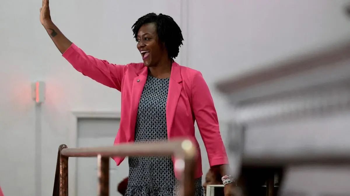 Left-wing Democrat Nixon surprisingly wins congressional primary in ...