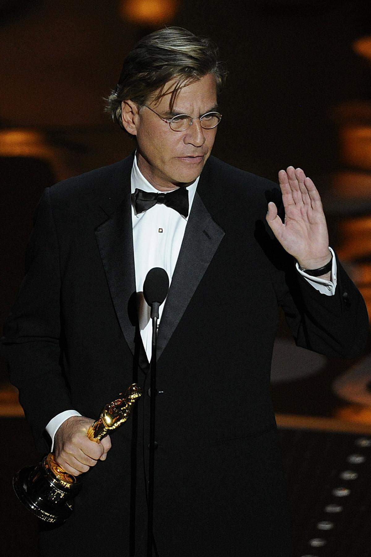 Für "The Social Network" bekam Aaron Sorkin den Oscar für das Beste Adaptierte Drehbuch.