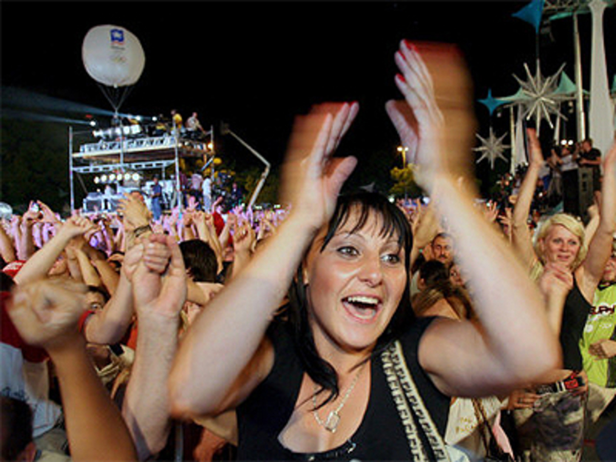 Als Sotschi weit nach drei Uhr früh als Austragungsort feststand, gab es kein Halten mehr.