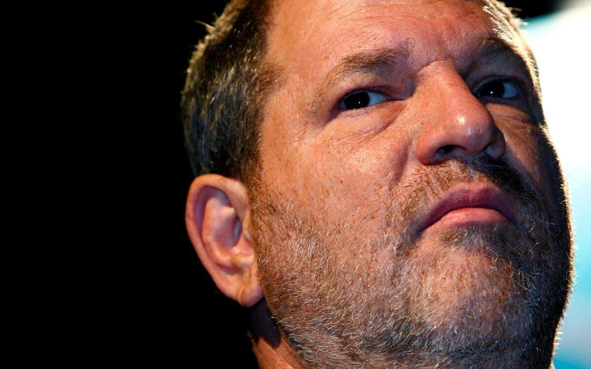 Neue Brisanz erhält das Thema durch die #MeToo und Time's Up-Bewegung, ausgelöst durch Harvey Weinstein, dem viele Schauspielerinnen sexuelle Übergriffe vorwerfen.