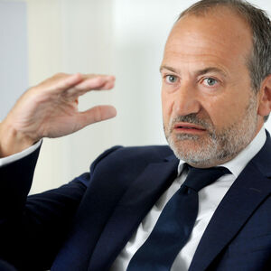 Für Telekom-Boss Plater liegt die Latte bei Investitionen sehr hoch.