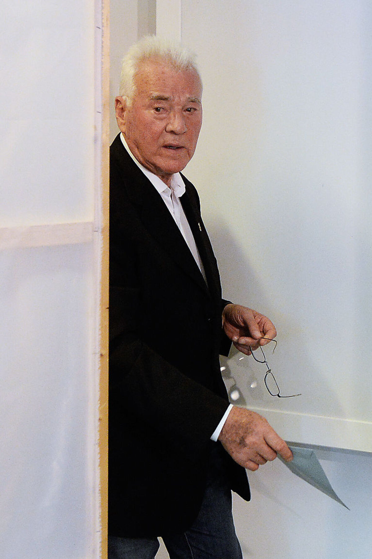 Bei der Nationalratswahl am Sonntag haben gleich zwei Parteien mit starker Unterstützung aus der Wirtschaft den Einzug in den Nationalrat geschafft. Das "Team Stronach" des Magna-Gründers Frank Stronach ...