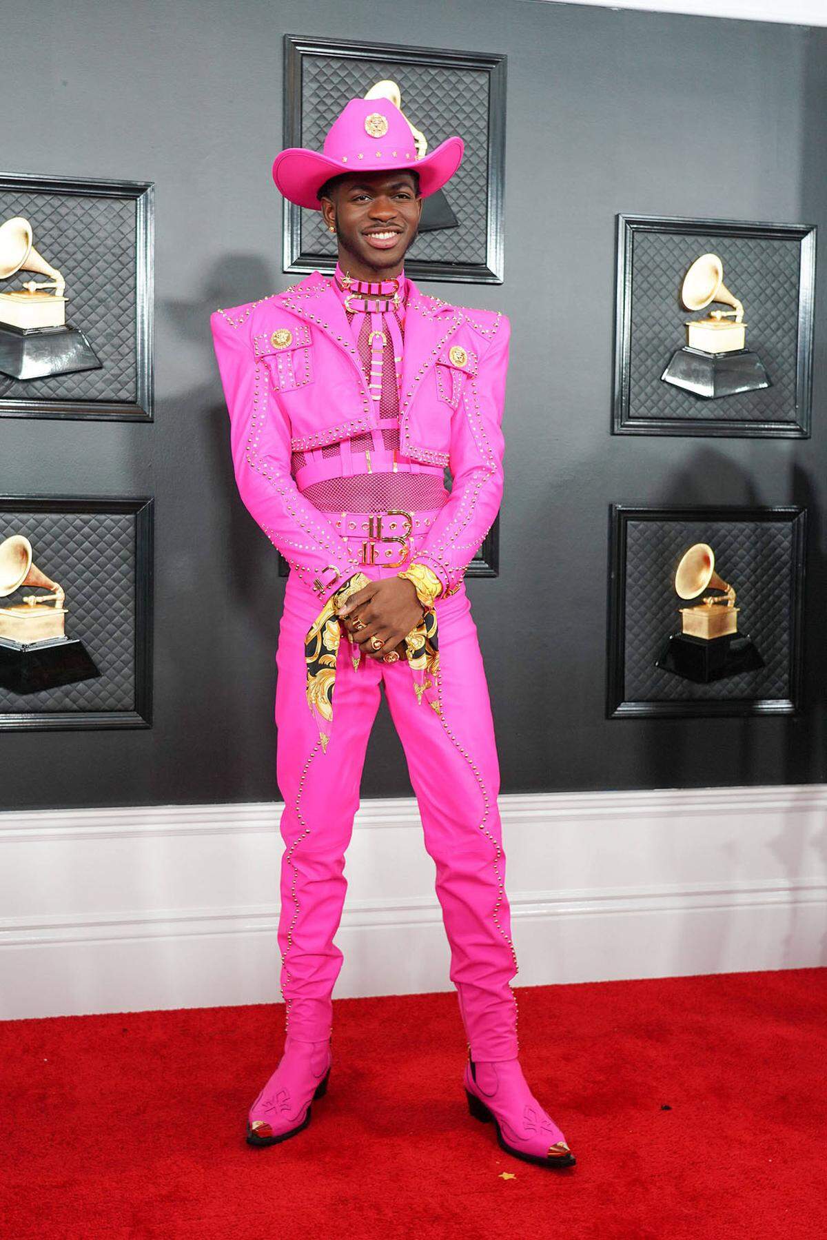 Auf Platz 3 landete Musiker Lil Nas X mit seinem pinken Cowboy-Outfit bei den Grammy Awards.