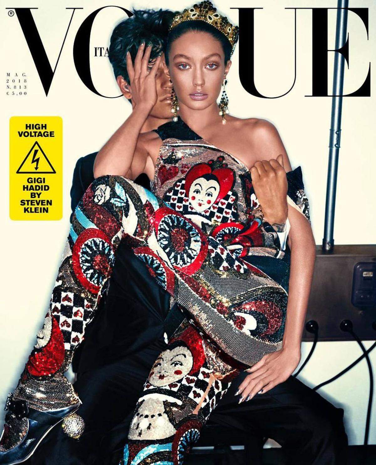 Auch "Blackface"-Kontroversen gab es wieder. Model Gigi Hadd wurde für das Cover der italienischen "Vogue" etwa extrem dunkel abgelichtet. 