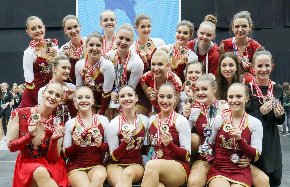 Auch in Österreich ist Cheerleading populär, bei den ICU Cheerleading World Championships 2017 erzielten die heimischen Mädels in der Kategorie “Junior All Girl Advanced” den vierten Platz – nach Kanada, Deutschland und Japan. Vor allem aber begeistern die "Millennium Dancers".  