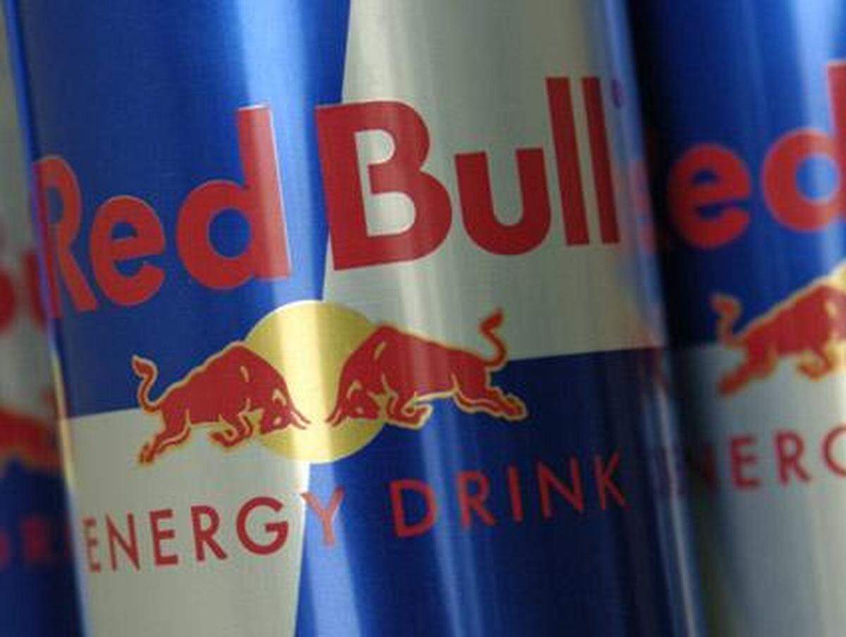 Nach einer Stagnation im Jahr 2009 verlieh Red Bull dem Umsatz im Vorjahr wieder Flügel: Mit 3,784 Milliarden Euro erzielte der Energydrink-Hersteller ein Plus von 15,8 Prozent.  (2009: Platz 16)