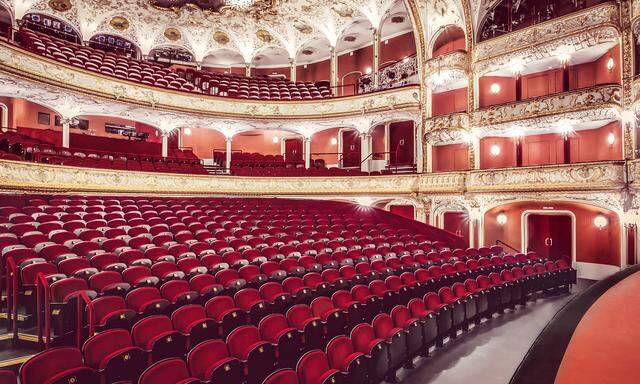 "Alle verbinden mit diesem Theater ein anarchisches Gefühl. Dass es ein Ort sein soll, an dem Gesellschaft verhandelt wird", sagt die Wiener Kulturstadträtin Veronica Kaup-Hasler.