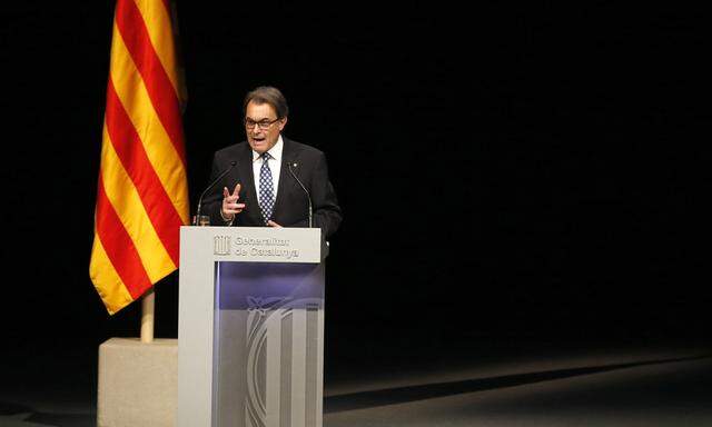 Catalonia´s President Mas attends a conference in Barcelona, assessing the situation after a symbolic vote on the region´s independence from Spain