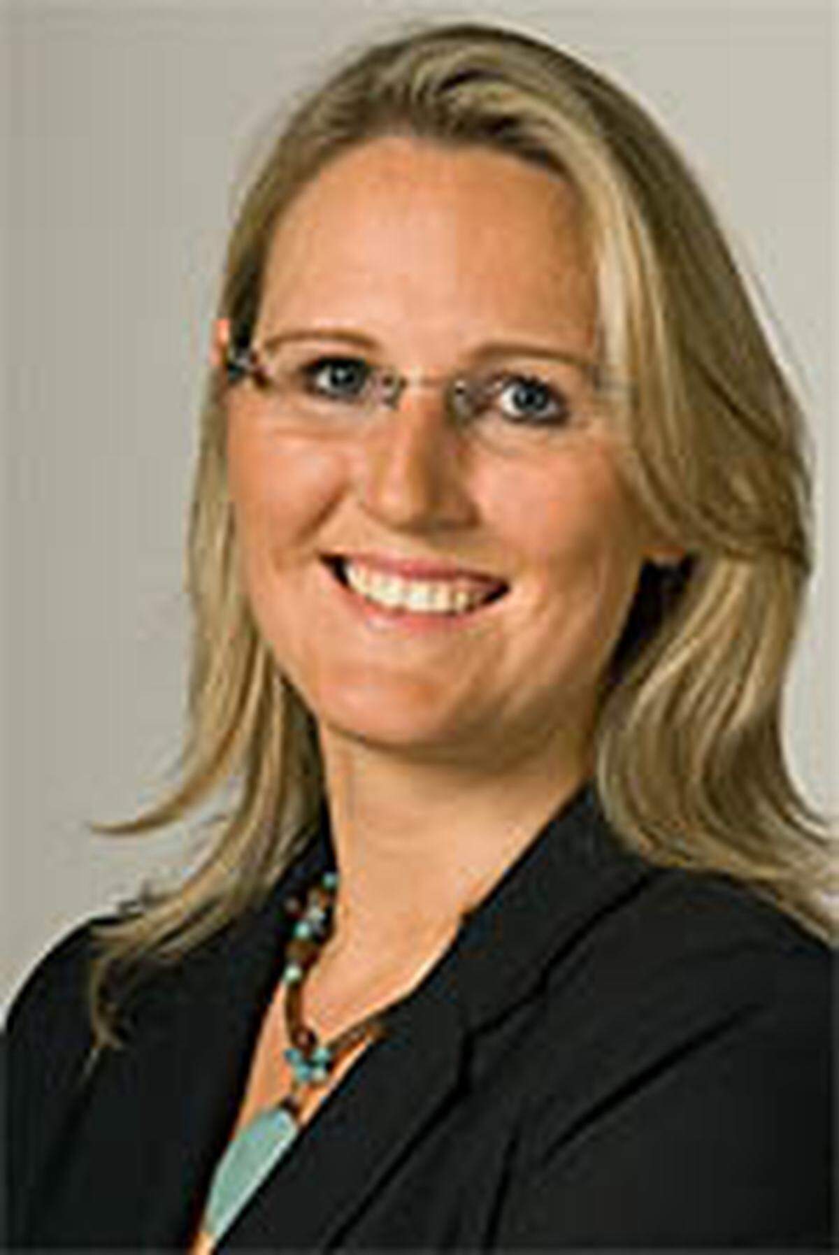 Julia Kent (31) ist am 1. August 2008 bei Milestones in Public Relations als Consultant an Bord gekommen