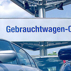 Gebrauchtwagen Center 
