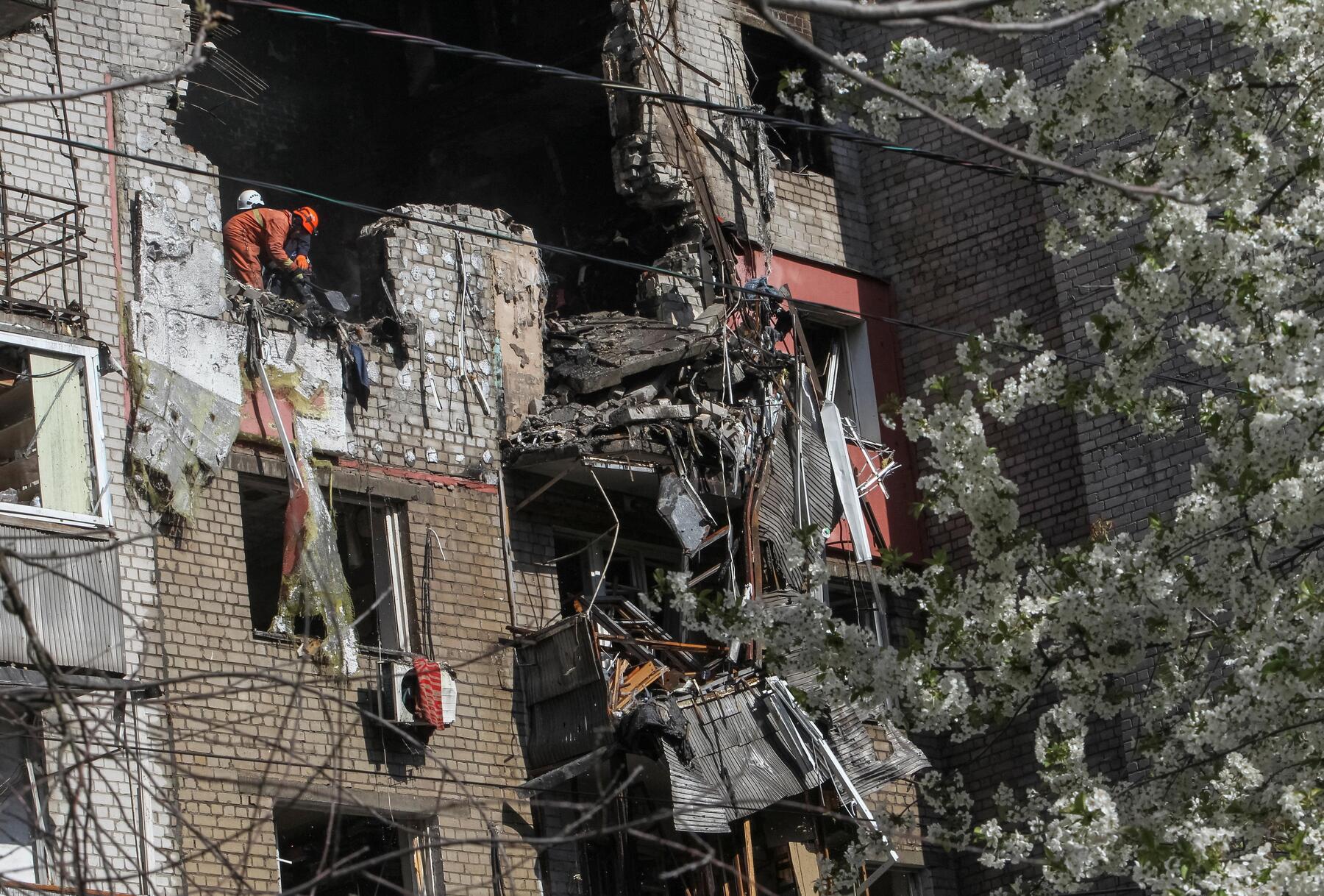 Ukraine: Tote und Verletzte nach russischem Angriff auf Dnipro