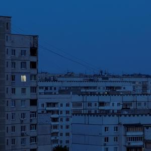 Die Lichter gehen aus: Der Charkiwer Wohnbezirk Saltiwka gehört zu den am schlimmsten zerstörten Vierteln im Stadtgebiet.