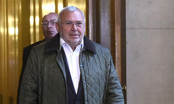 HYPO-U-AUSSCHUSS: GUSENBAUER