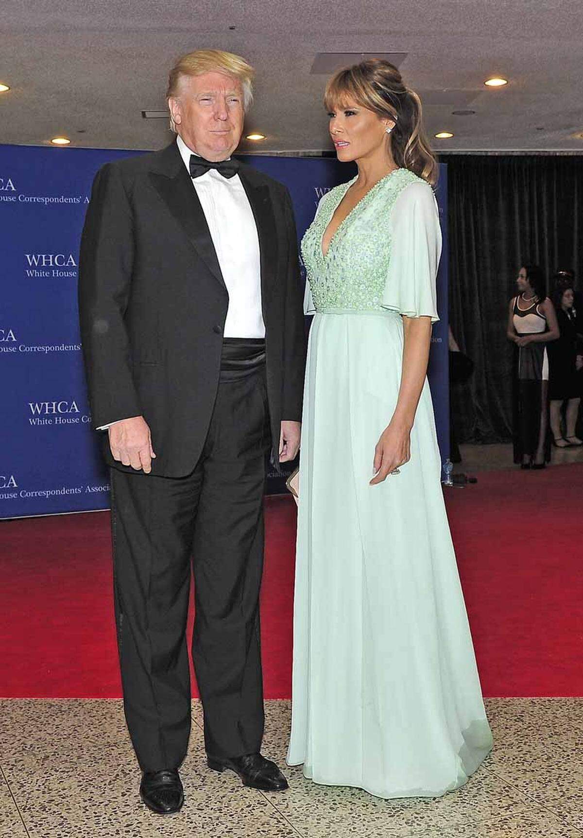 Beim White House Correspondents Dinner gefiel sich Melania Trump im April 2015 noch mit mehr Bling-Bling.