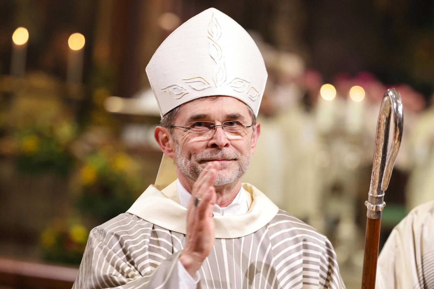 Santo padre!: Fiktive Rede Erzbischof Josef Grünwidls beim Treffen mit Papst Leo XIV. [premium]