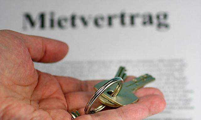 Mietvertag und Schluessel - leasing contract and keys