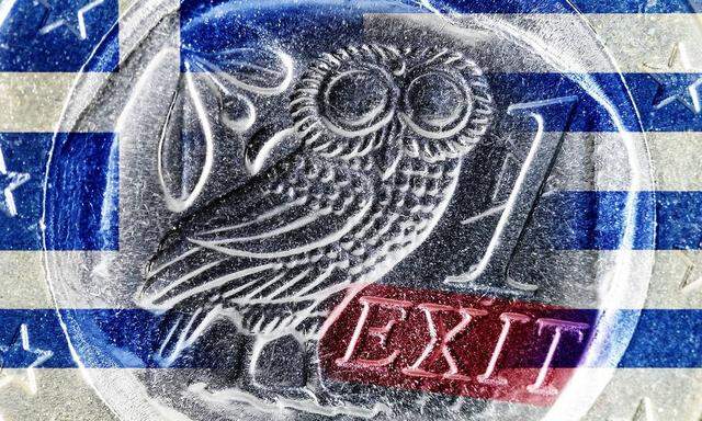 Griechische Ein Euro Muenze und Exit Schriftzug Grexit