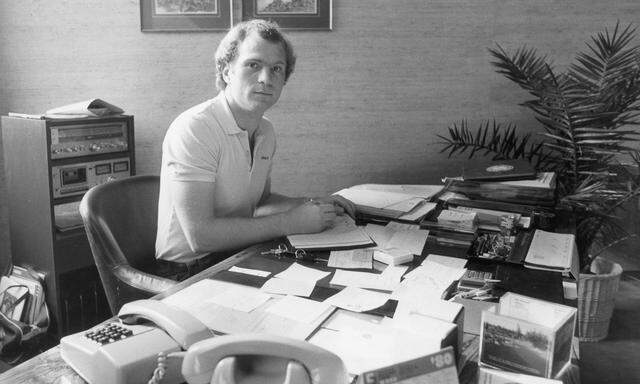 Uli Hoeneß: 1. Mai 1979, sein erster Arbeitstag als FCB-Manager.