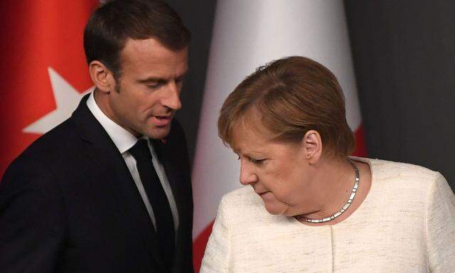 Emmanuel Macron mit Angela Merkel 