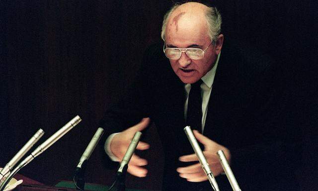 Michail Gorbatschow am 27. August 1991 in Moskau. Dort ist der russische Friedensnobelpreisträger und ehemalige sowjetische Staatschef im Alter von 91 Jahren gestorben.