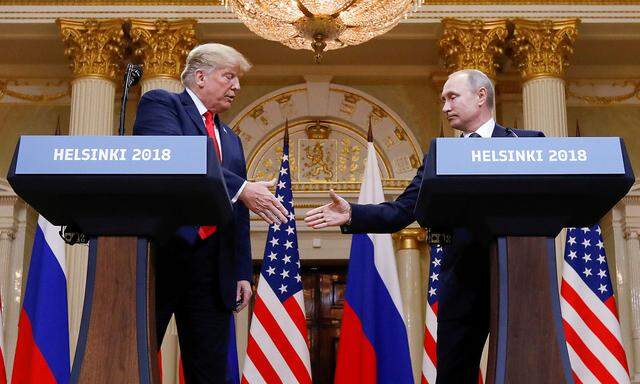 Der sommerliche Handshake in Helsinki zwischen Trump und Putin änderte nichts am holprigen Verhältnis von USA und Russland.