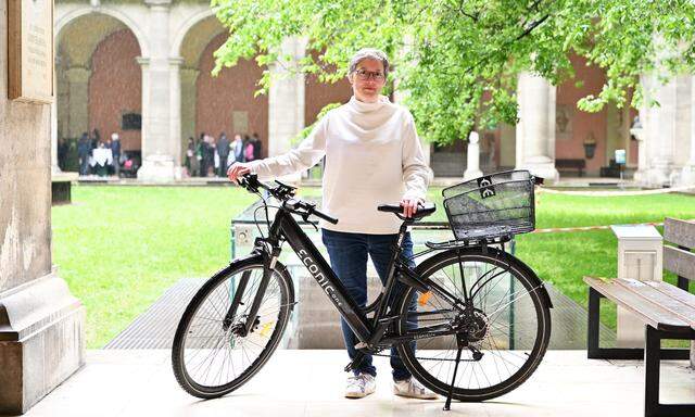Karoline Iber, die Leiterin des Kinderbüros der Uni Wien, hatte die Idee zum Fahrrad-Kino. 