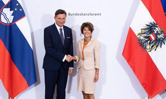 Kanzlerin Brigitte Bierlein beim Treffen mit dem slowenischen Präsidenten Borut Pahor