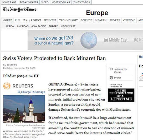 Die "New York Times" schreibt, das Ergebnis der Abstimmung sei eine "große Blamage für die Schweizer Regierung"