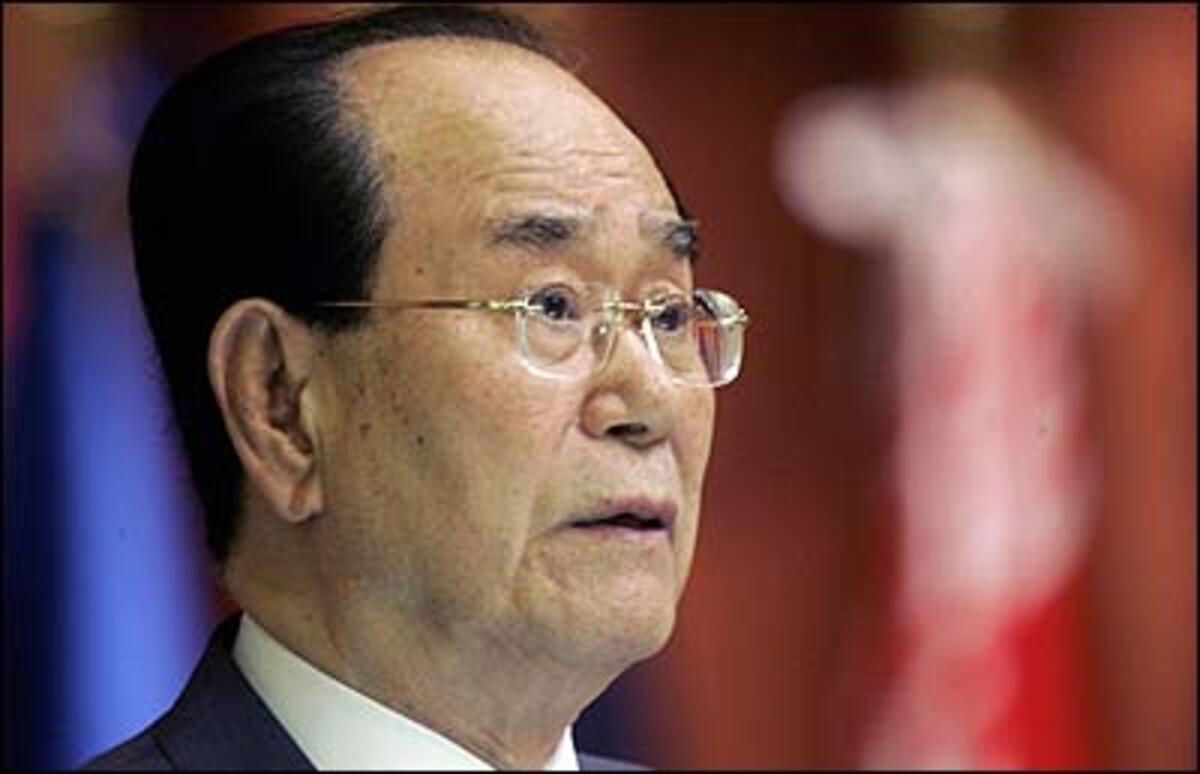 "Jede weit reichende Strafe würde als Kriegserklärung betrachtet".Der Ton nordkoreanischer Diplomaten verschärft sich. Der zweite Mann im Land, Kim Yong Nam, macht weitere Atomtests vom Verhalten der USA abhängig.