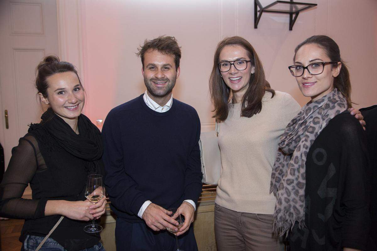 Kiehl's-Manager Zayad Shah und Begleitung, Laura Diessl und Martina Brunner von L'Oréal Paris.